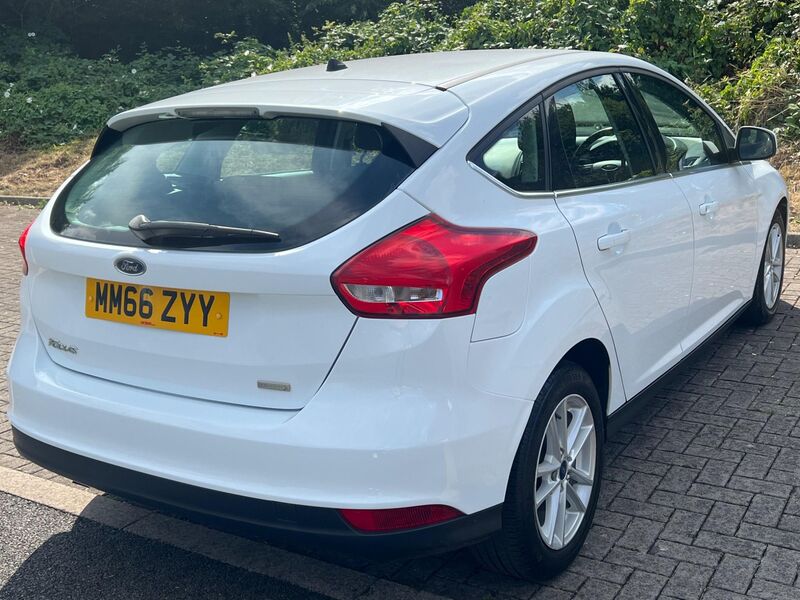 FORD FOCUS