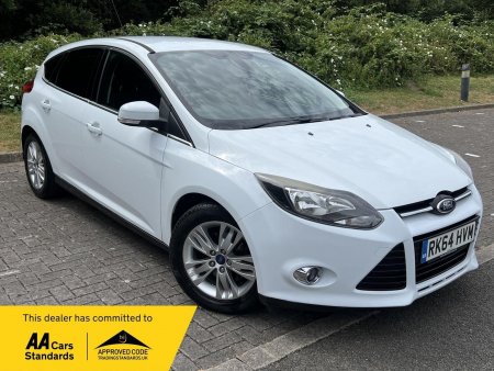 FORD FOCUS 1.6 Titanium Navigator Powershift Euro 5 5dr
